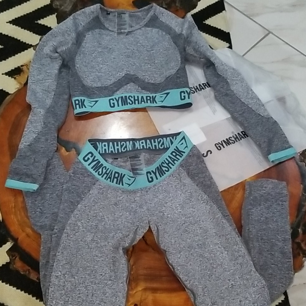 Gymshark Flex Zet Use 1 Time Like New - image 3